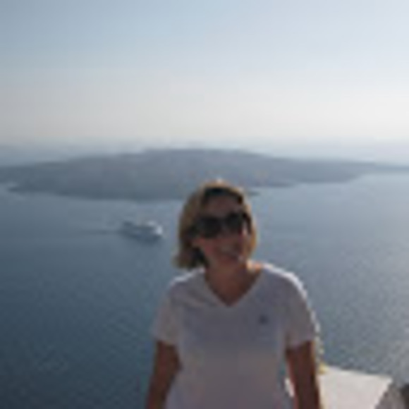 Meet your Posher, Catherine - Picture 1 of 1